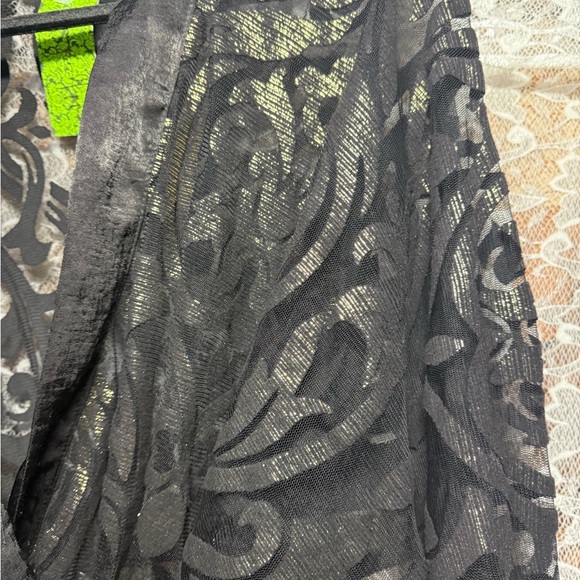 Solemio NWT Black Sheer burnout paisley gold short Robe s/m - Picture 7 of 11
